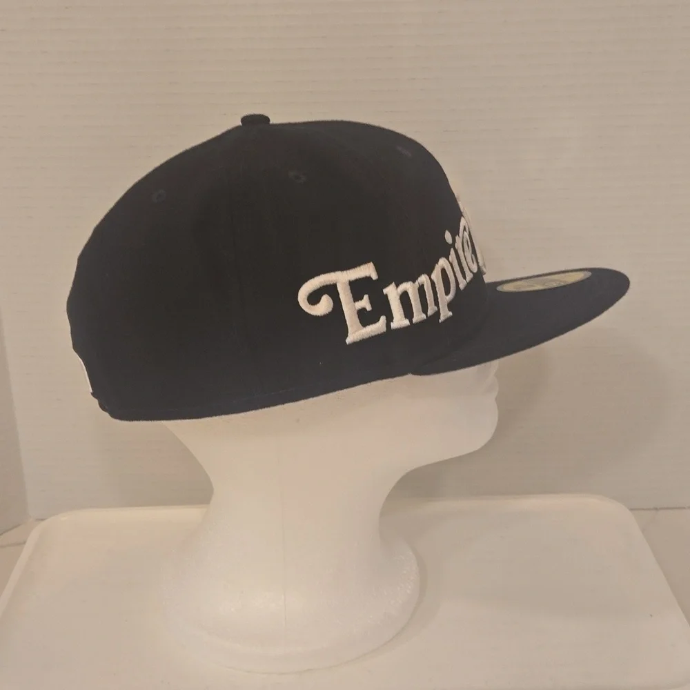 New Era Yankees Empire State Embroidered Baseball Cap Black White Size 7 5/8